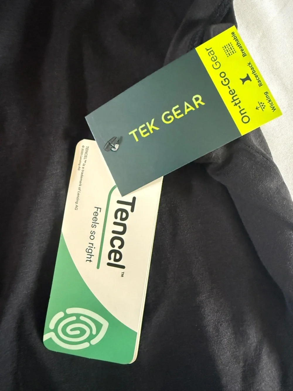 Pair of Tek Gear Black Hi-Low Racerback Open Split Back Active Tank Top - 3X - Picture 6 of 9